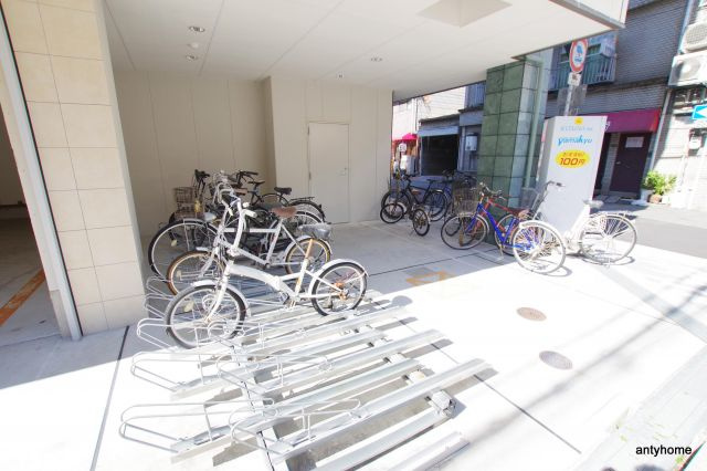 メゾンドアヴェル4　仲介手数料無料の駐車場