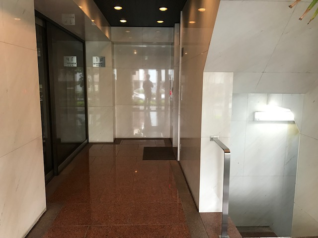 ＩＴＯビルのロビー