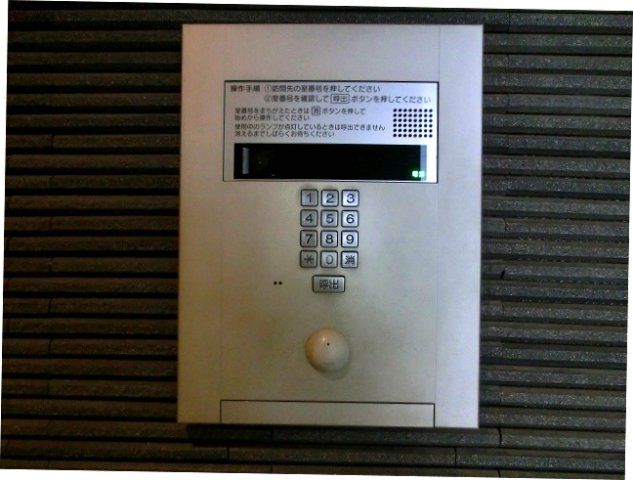 RESIDIA町屋のエントランス|タッチキーのモニター付オートロックセキュリティです