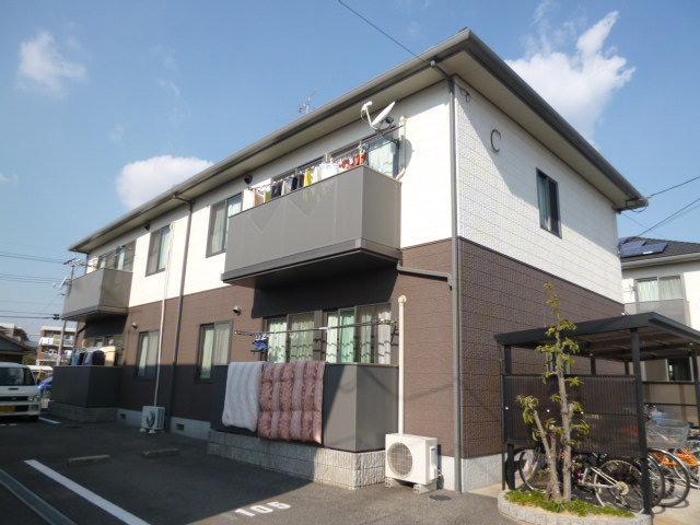 倉敷市日吉町のアパートの外観