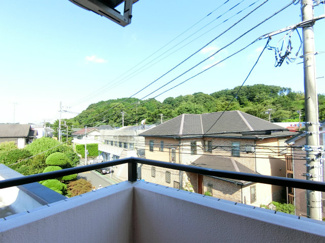 【展望】 | バルコニーからの眺望です♪3階にあるので人目が気にならないのが嬉しいですよね☆