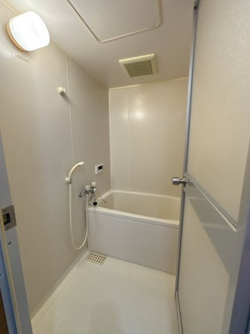 サンファミール北浦の浴室