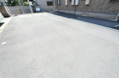 【駐車場】 | エミネンスB棟
