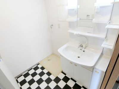 【独立洗面台】 | リブコート神戸山の手 | 使いやすい独立洗面台です