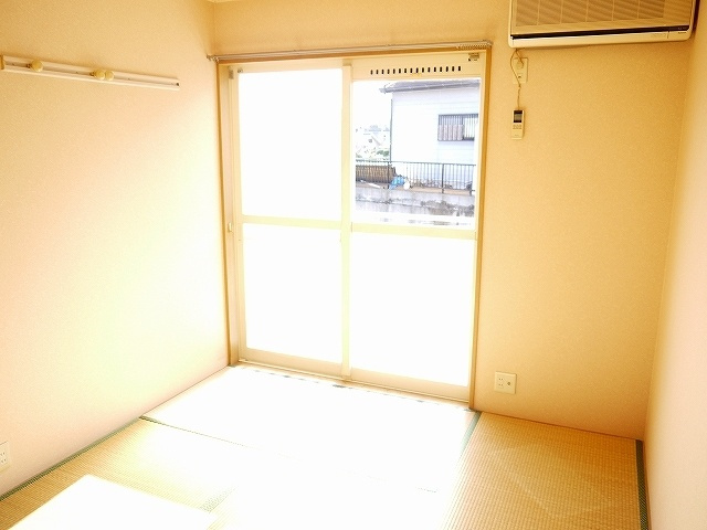 エステートピアヨネザワの和室|和室があると落ち着いた雰囲気になりますね