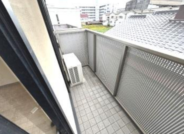 ハイツ緑苑のバルコニー
