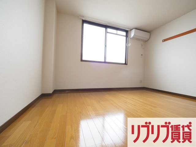 東千葉ハイリビング六番館の居間・リビング