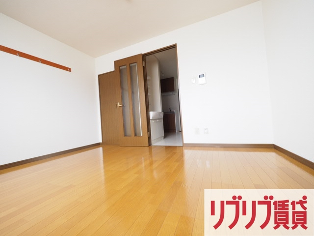 東千葉ハイリビング六番館の居間・リビング