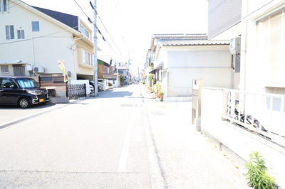 【前面道路含む現地写真】 | 尼崎市崇徳院1丁目新築分譲戸建