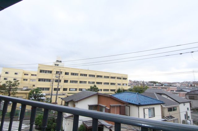 セラミックハイツ日吉の展望|別部屋の参考写真です。