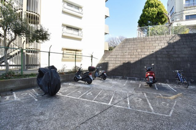 【その他共用部分】 | ダイアパレス三ッ池公園 | バイク置場