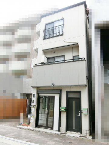 明石市大久保駅前1丁目　店舗付住宅　の前面道路含む現地写真