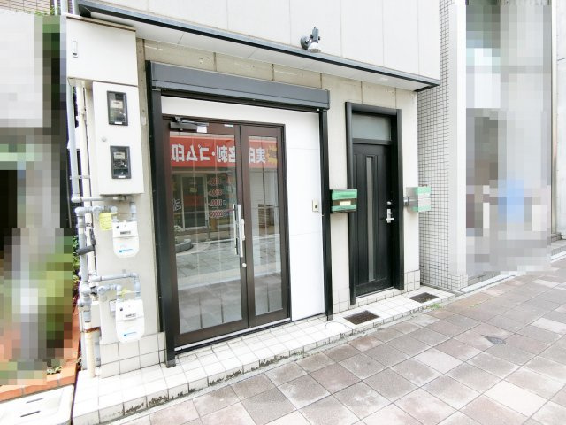 明石市大久保駅前1丁目　店舗付住宅　の外観
