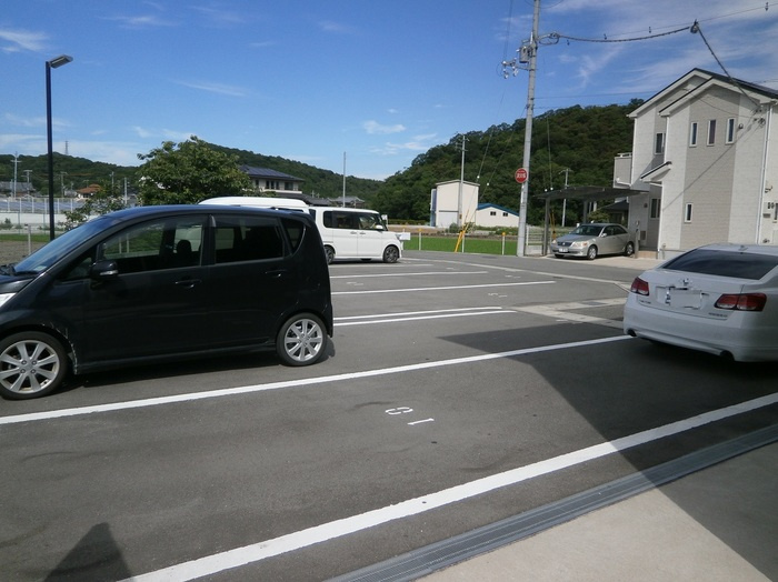 ソレイユ東阿保の駐車場