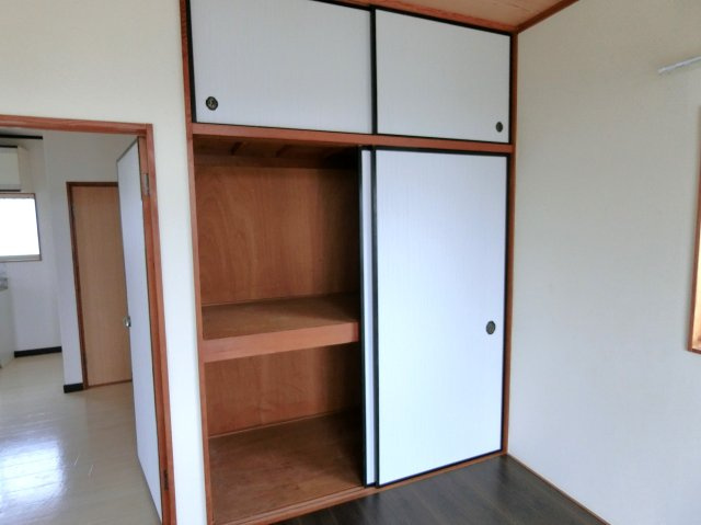 スコレー清名幸谷の収納