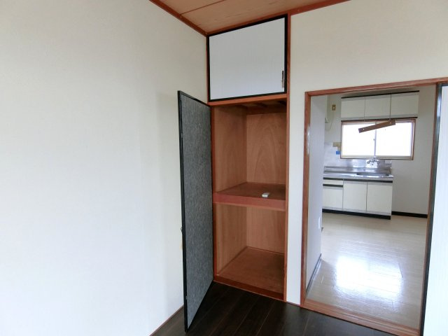 スコレー清名幸谷の収納