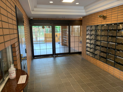 【エントランス】 | ＮＩＣシルクハイム三ッ沢桜台Ａ棟 | 清潔なエントランスです