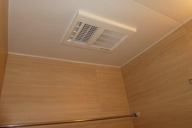 CoCo平田の浴室|浴室乾燥機