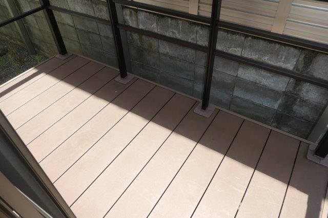 CoCo平田の庭|ウッドデッキ