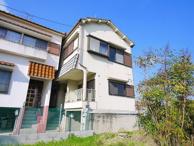 九条の家の外観|おしゃれな外観です