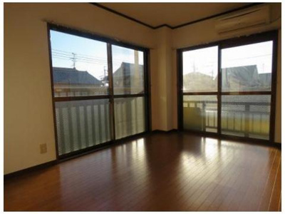 【洋室】 | VIVID CASTLE