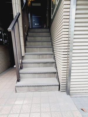 【エントランス】 | ハイタウン青井