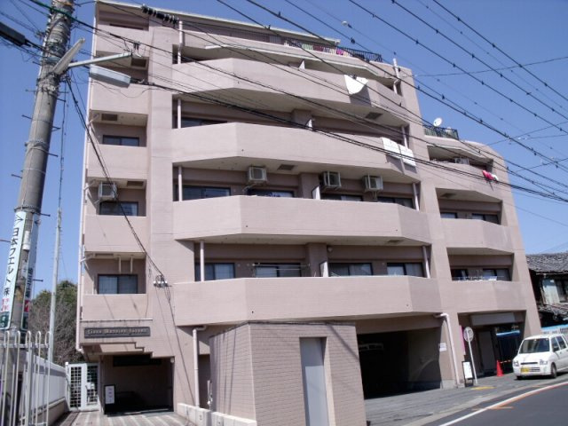 ライオンズマンション鴻巣の外観