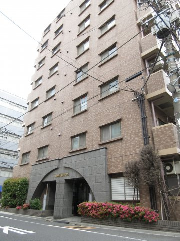 アイオス日暮里の外観