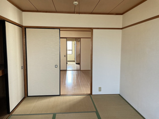 【寝室】 | エクセレント里中