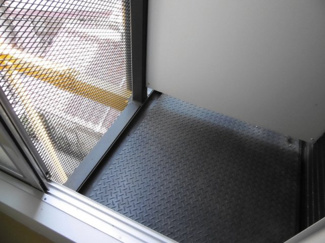 【バルコニー】