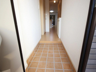 【玄関】 | パルティール小曽根