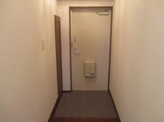 【玄関】