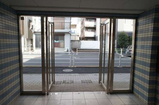【エントランス】
