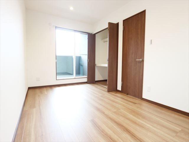 アイリス Bの子供部屋