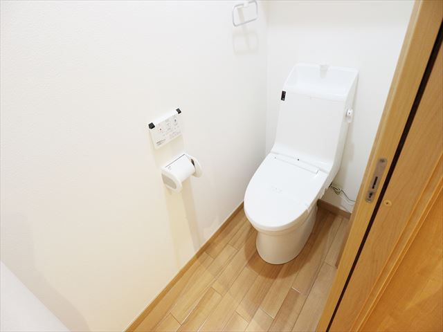 シャレーコーセイ参番館のトイレ