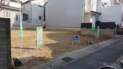 【前面道路含む現地写真】 | 衣笠東開キ町　新築戸建