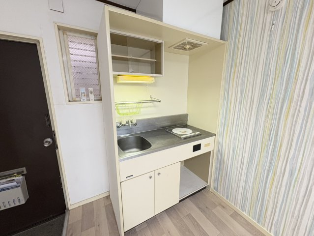 サニーフラット市川のキッチン