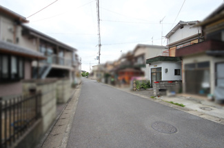 【前面道路含む現地写真】
