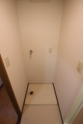 【設備】 | ハイマート宮山台 | 室内洗濯機置場