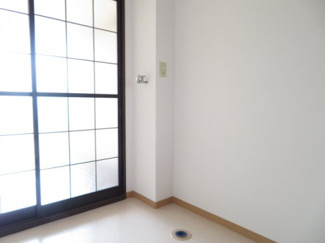 【設備】 | ドミール吉田 | 室内洗濯機置き場