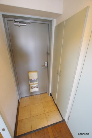 オーキット都島　仲介手数料無料の玄関