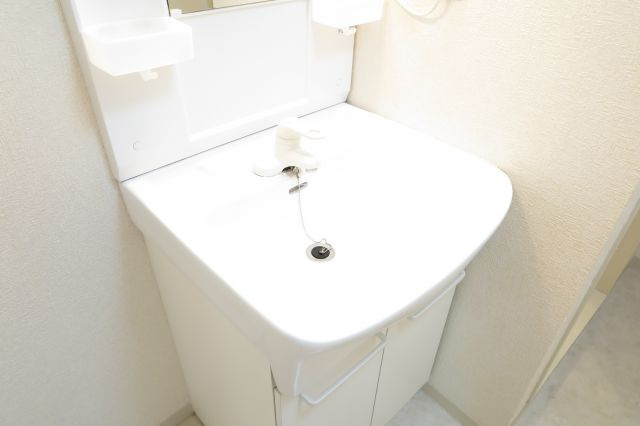 ラパンジール阿波座の独立洗面台