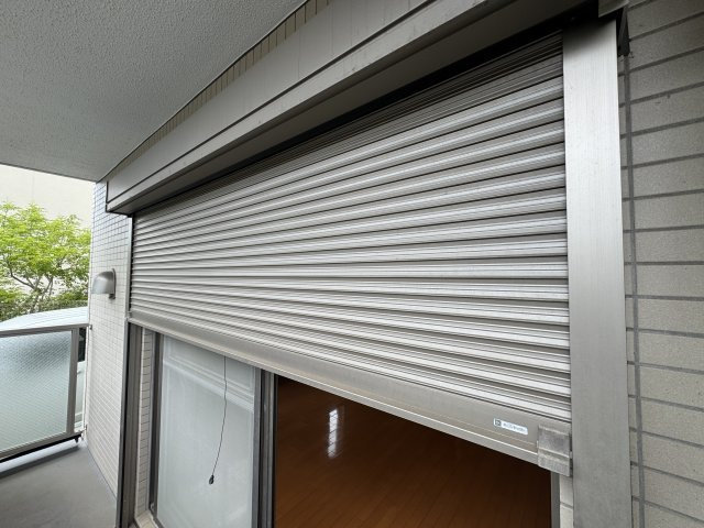 グラシューズのバルコニー|防犯シャッター（１階のみ）