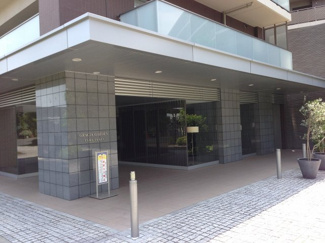 【エントランス】 | 東急田園都市線「たまプラーザ」駅徒歩19分！