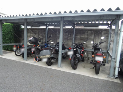 【その他共用部分】 | 鷺沼東パーク・ホームズ | バイク置場