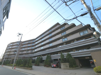 【外観】 | JR京浜東北線「鶴見」駅徒歩15分、京浜急行電鉄本線「鶴見市場」駅徒歩6分！