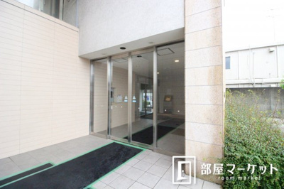 【エントランス】 | コレクション元町通り