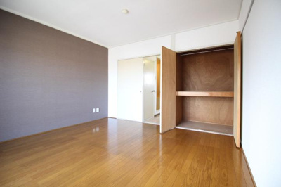 【居間・リビング】 | ラ・ヴィータ西市