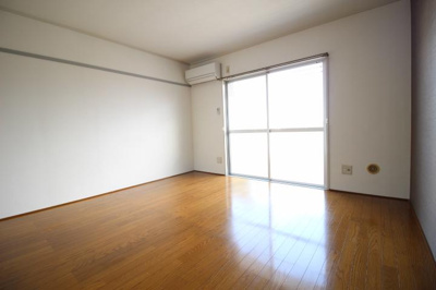 【居間・リビング】 | ラ・ヴィータ西市