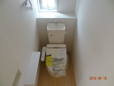 【前面道路含む現地写真】 | 現地見学会　さいたま市緑区三室　住宅性能評価書付土地広々駐車並列2台の新築分譲住宅全４棟・残1棟